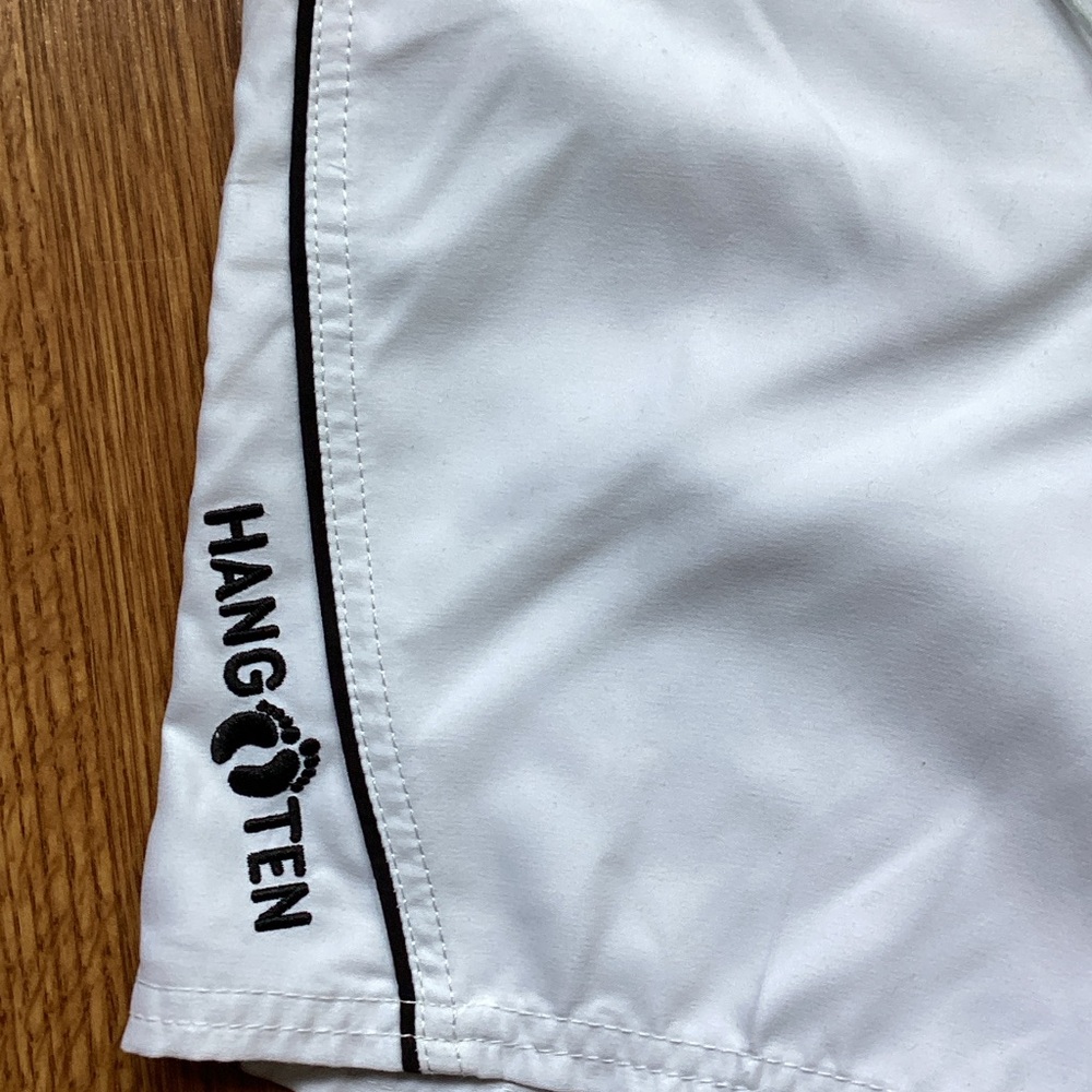Hang Ten White Board Shorts
NWT - Picture 2 of 8